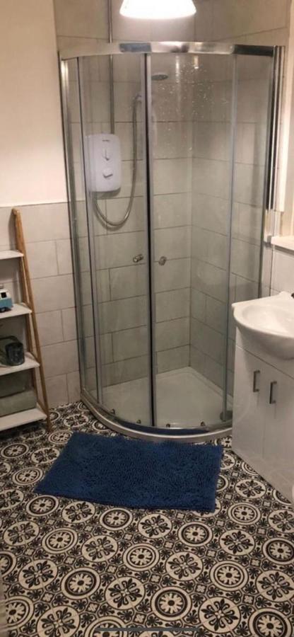 Lovely Ground Floor Apartment With Easy Parking. Belfast Exterior foto